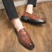 Voyage Foreign Trade, versão coreana, sapato casual slip-on de couro, modelo brogue, com sola grossa e detalhes esculpidos, estilo britânico, com borla._voghion.com