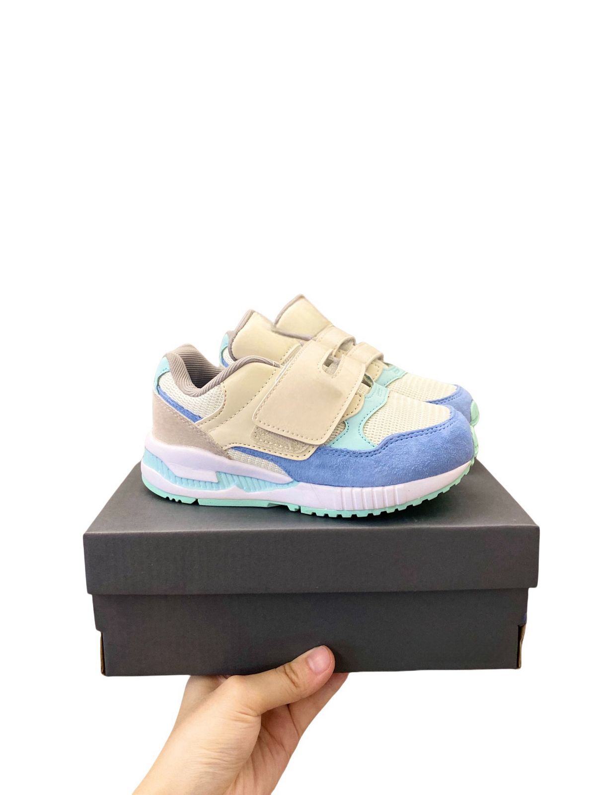 Chaussures authentiques de magasins spécialisés 2026 Sports Trendy Children's Brand New Breathable Girls Dad Shoes Casual Baby Antidérapant Léger Filles_voghion.com