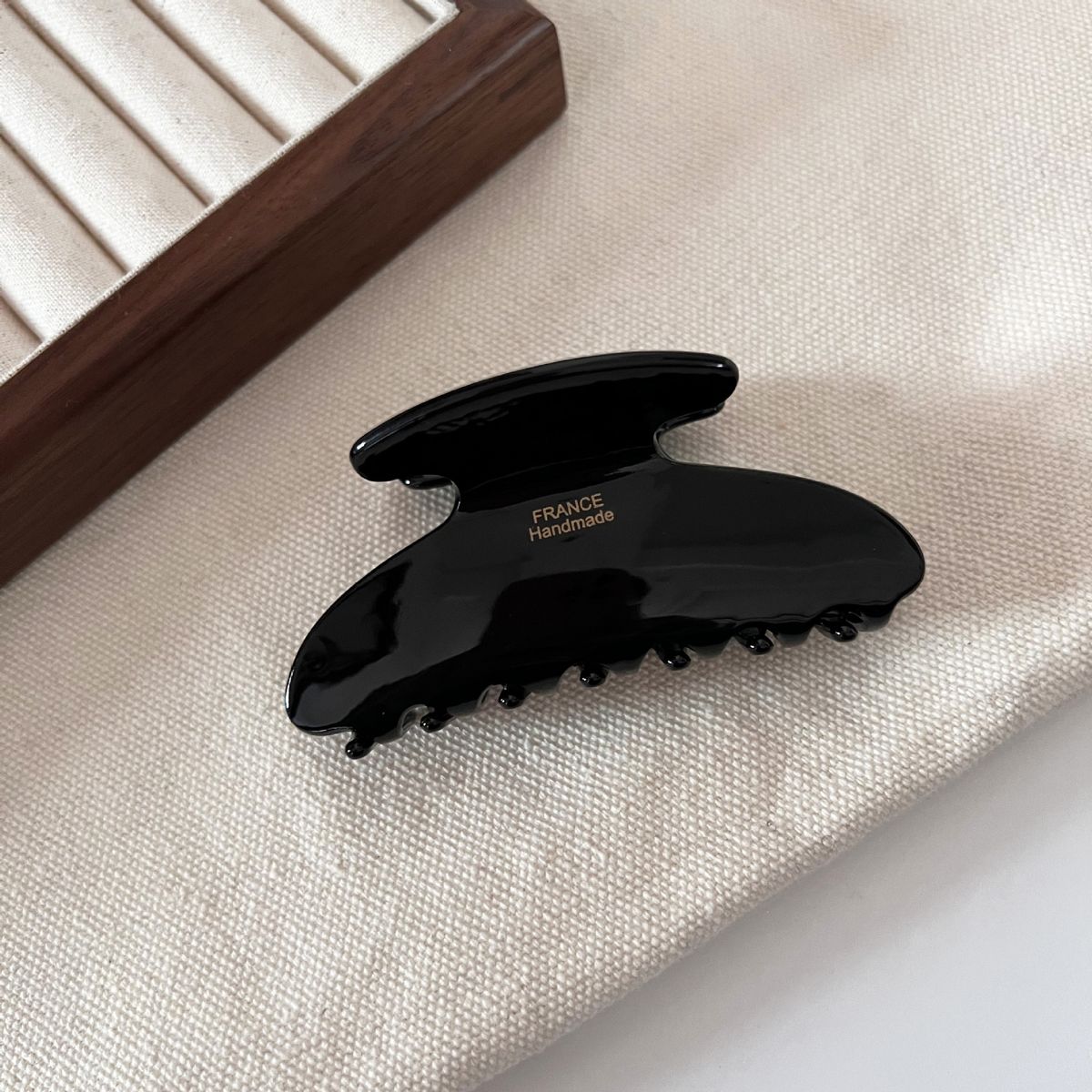 Fermaglio per capelli coordinato, stile coreano, semplice ed elegante, in acetato rosso medio, con elastico per la schiena e la testa, con fermaglio a squalo._voghion.com