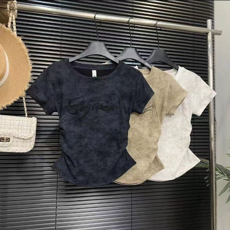 T-shirt court brodé pour femme, haut de gamme, élégant, amincissant, polyvalent, anti-âge, été 2025_voghion.com