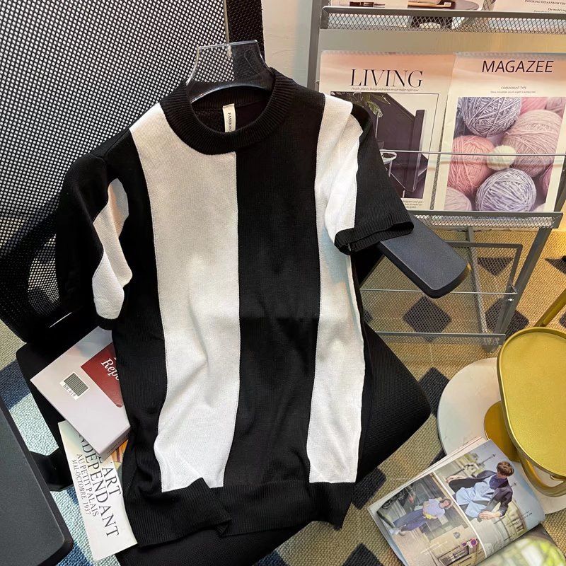 Vêtements pour hommes Été nouvelle version mode de t-shirt à manches courtes rayé à coutures décontractées pour hommes version large et ample t-shirt à manches courtes à col rond_voghion.com