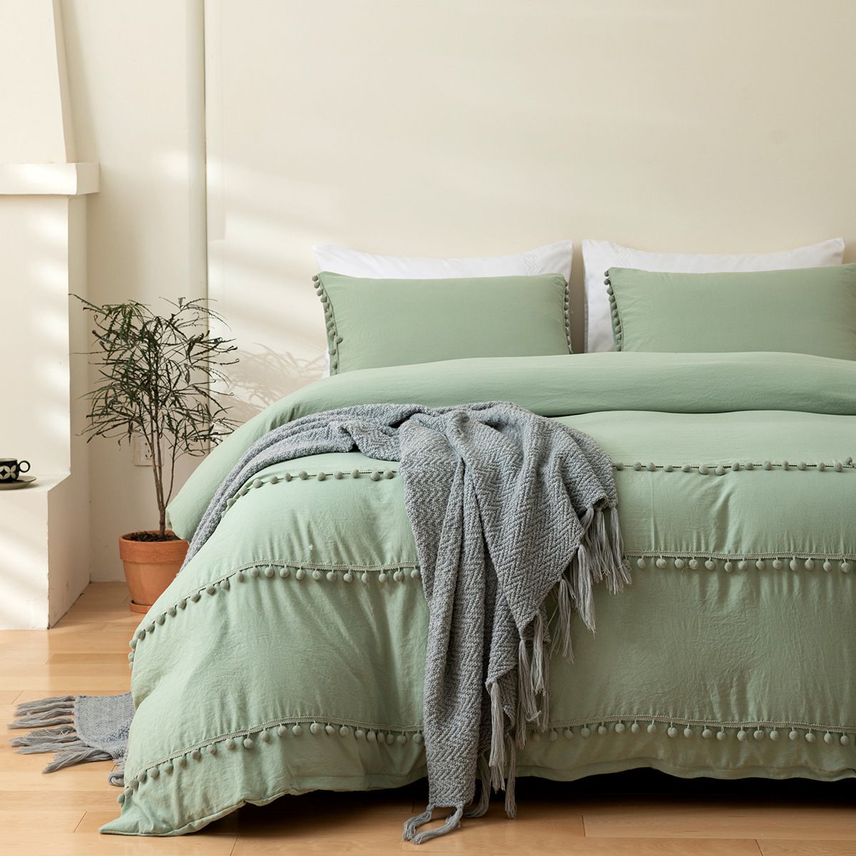 Bohemian Charm Bedding Collection - Twin/Queen Sizes With Pom-Pom Trim & Textured Throw | Premium Fiberglass Sheets_voghion.com