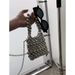Borsa a tracolla intrecciata a mano con catena argentata esterna, mini borsa a tracolla con perline, nuova primavera ed estate 2025, casual, elegante, squisita._voghion.com