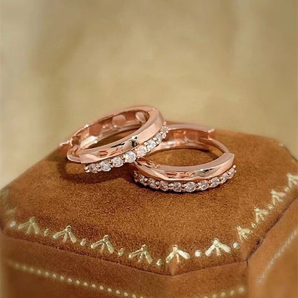 Cao Shi Edition coreano Super Flash Fashion Micro Intarsiato Fibbia Orecchio Leggero Lusso Alta Qualità Squisito e Versatile Piccolo_voghion.com