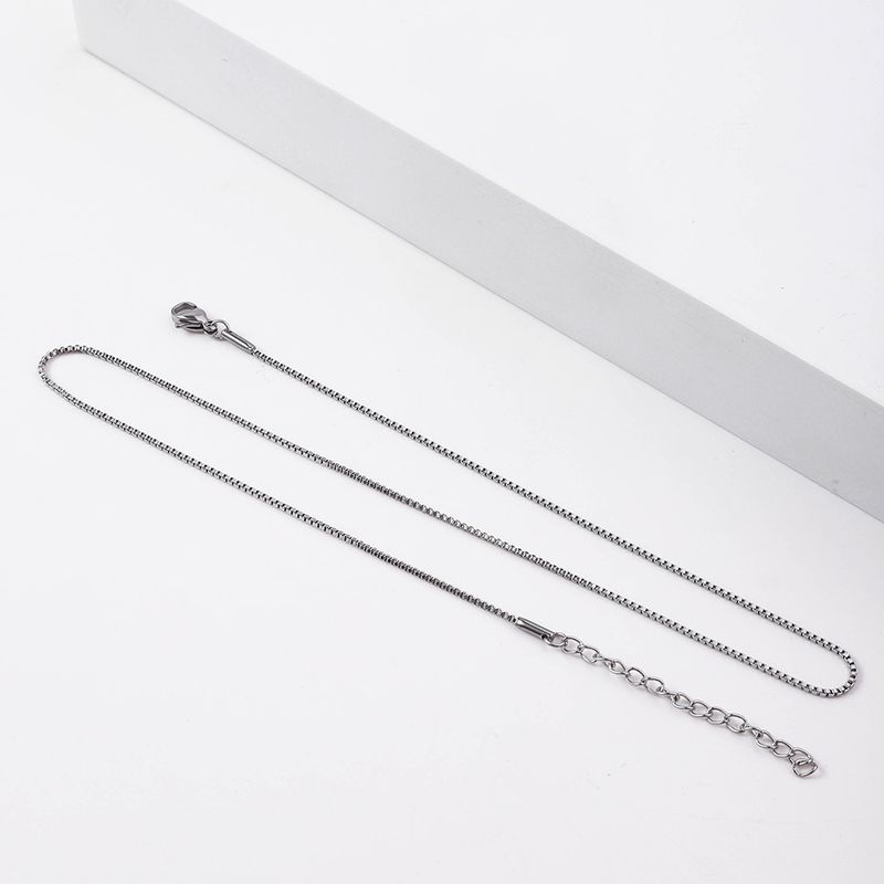 Colliers Collier en acier titane Chaîne carrée Chaîne simple Décoration Personnalité_voghion.com