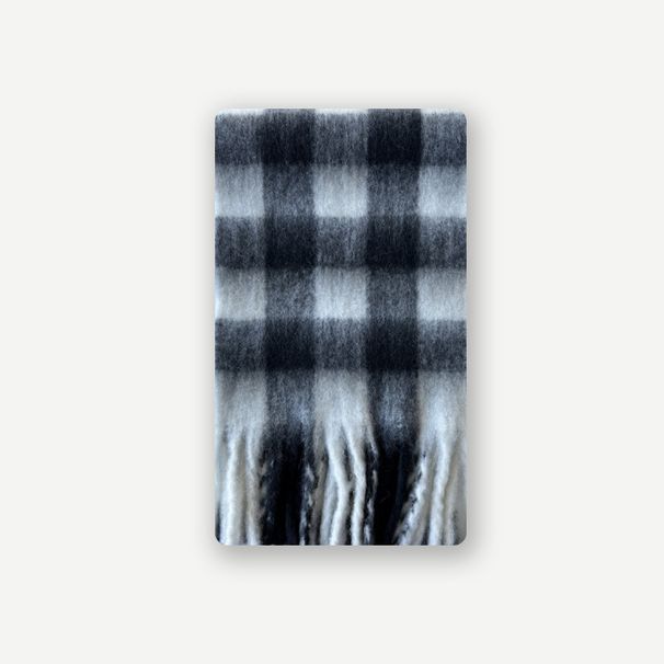 Handgemachter klassischer Damenschal aus Alpaka-Wollmischung_voghion.com