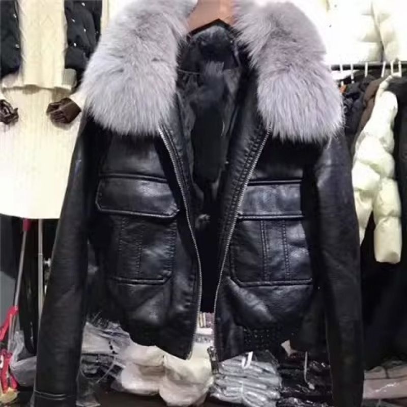 Vêtements pour femmes automne et hiver nouveau grand col en fourrure épaissi version coréenne veste courte en cuir petite veste de moto femme_voghion.com