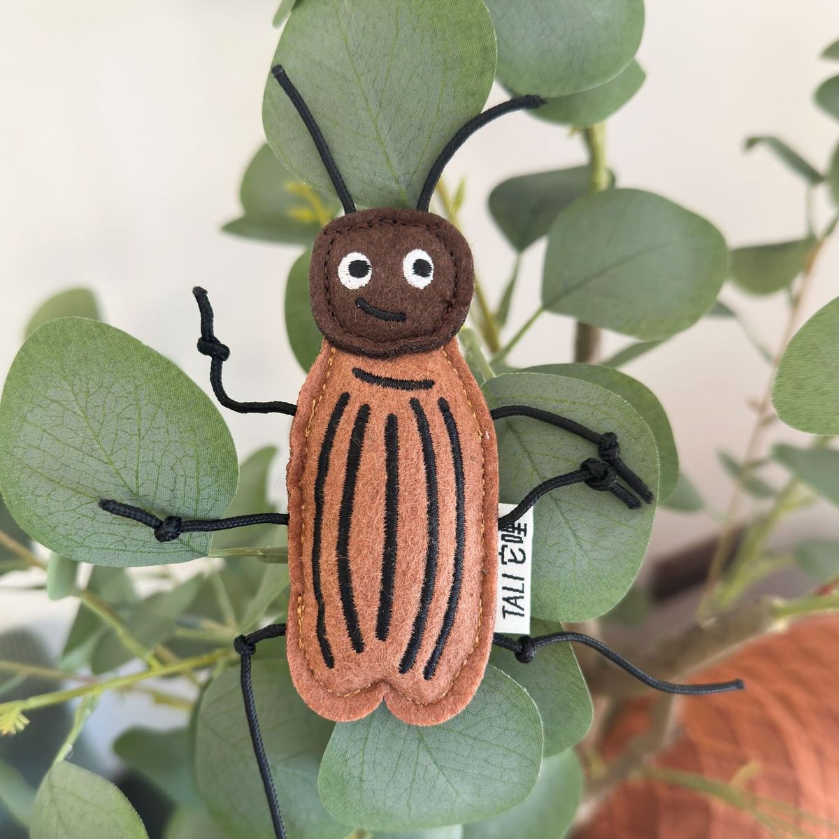 TALI Insect Series Catnip Bell Toy Durable Chew Felt Teething Cute Cockroach Ladybug Dragonfly_voghion.com