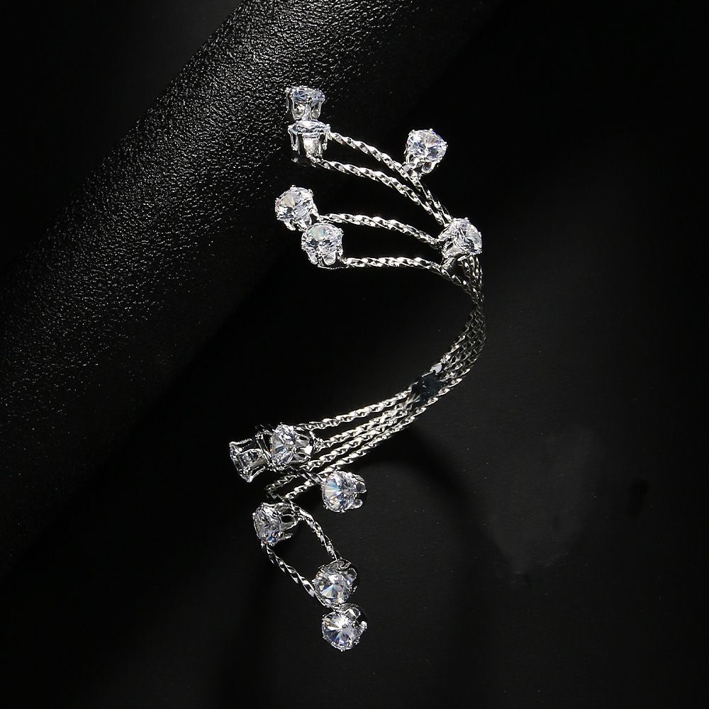 Geometrischer Ring High-End-Zirkonring Leichter Luxus-Accessoire-Damenring_voghion.com