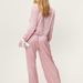 Damenbekleidung – Pyjama-Set aus Satin mit Reverskragen, langen Ärmeln und weitem Bein – Loungewear und Nachtwäsche für Zuhause und unterwegs_voghion.com