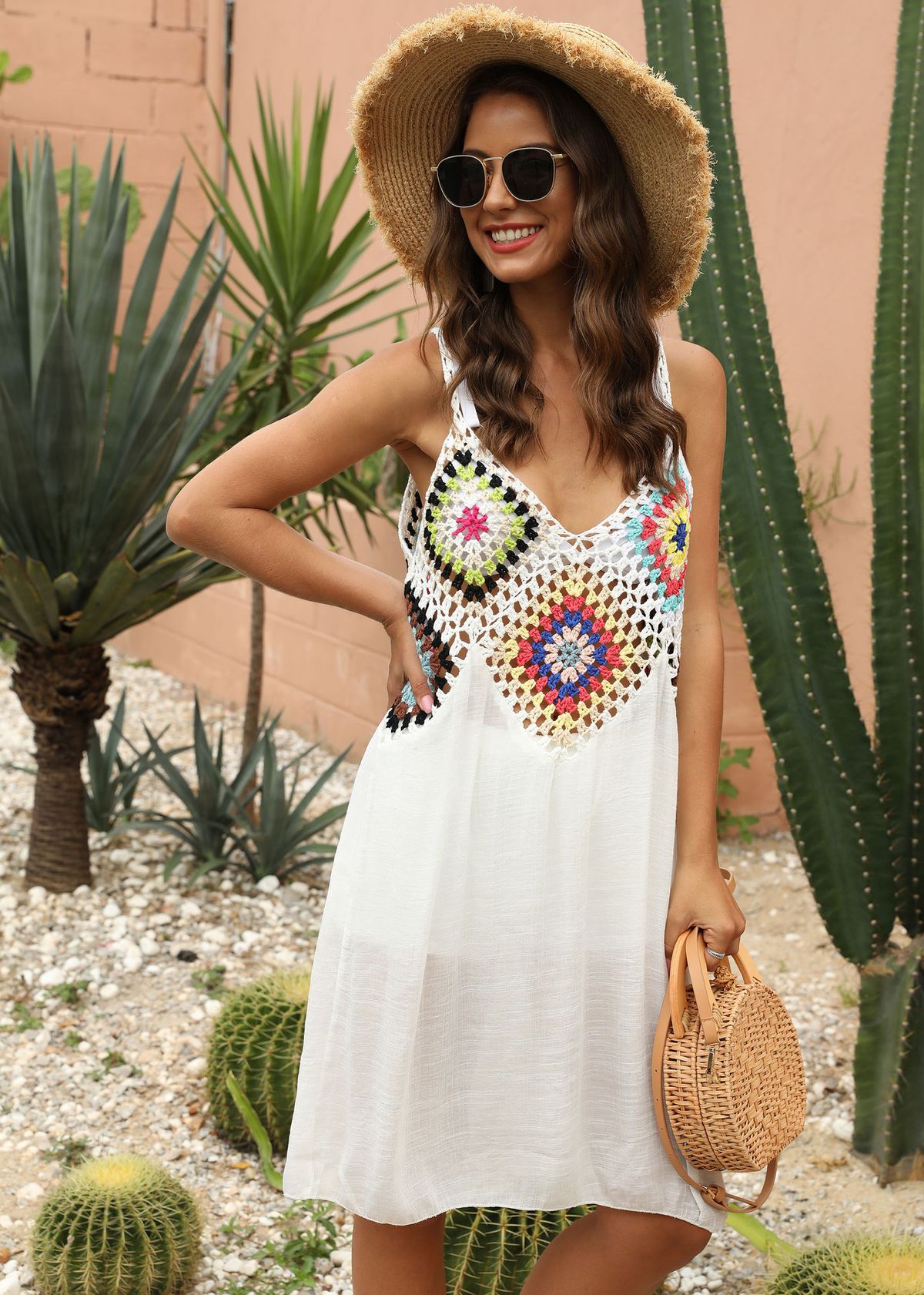 Camicetta da spiaggia con camicetta patchwork di fiori all'uncinetto da donna_voghion.com