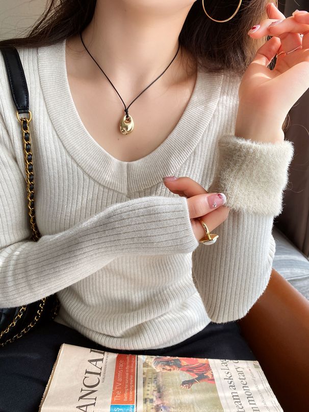 Suéter de punto de cuello alto térmico de manga larga con cuello en U, forro polar y grueso para mujer, para invierno, corte ajustado y cálido, en blanco, negro y nude._voghion.com