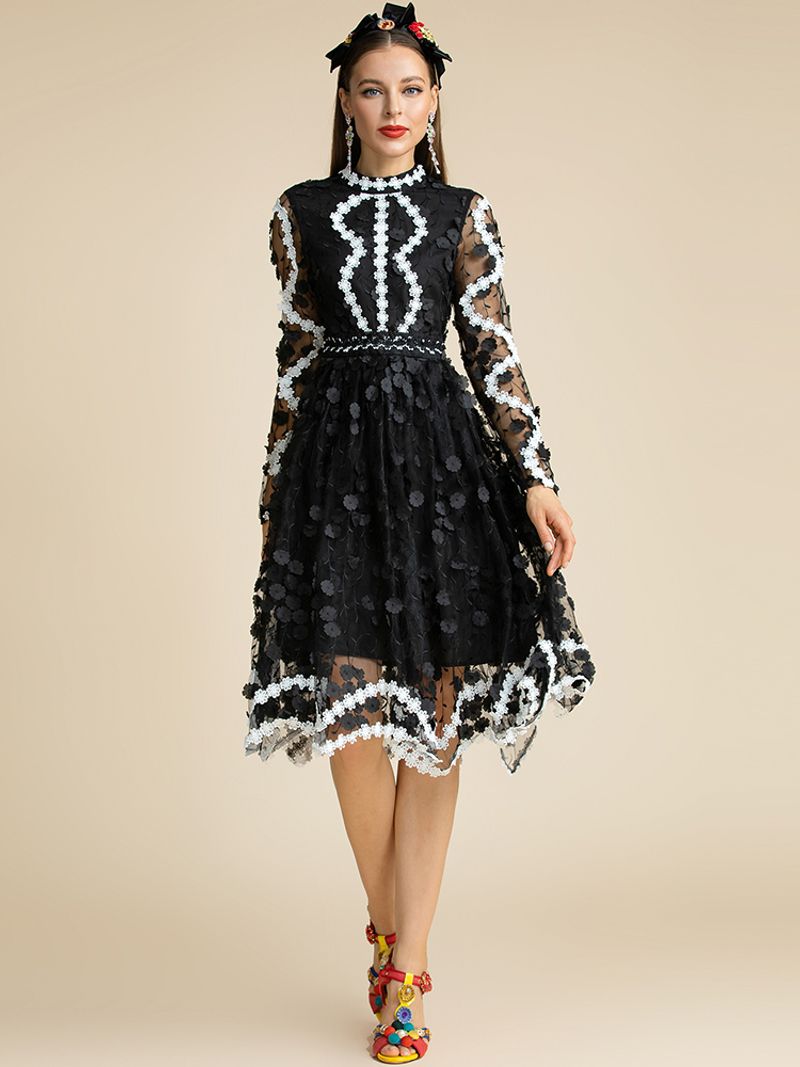 Sommarklänning i svart midimodell för dam, svartvit, broderad applikation i mesh, vintage-festklänning_voghion.com
