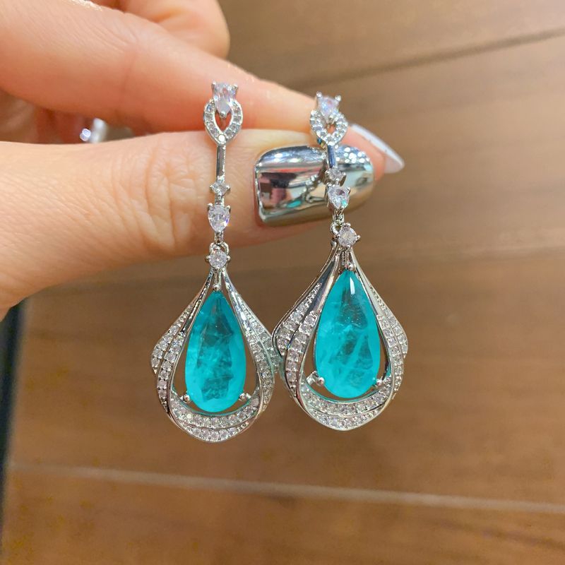 Boucles d'oreilles fantaisie en corindon rouge et émeraude Paraibal Silver Needle_voghion.com