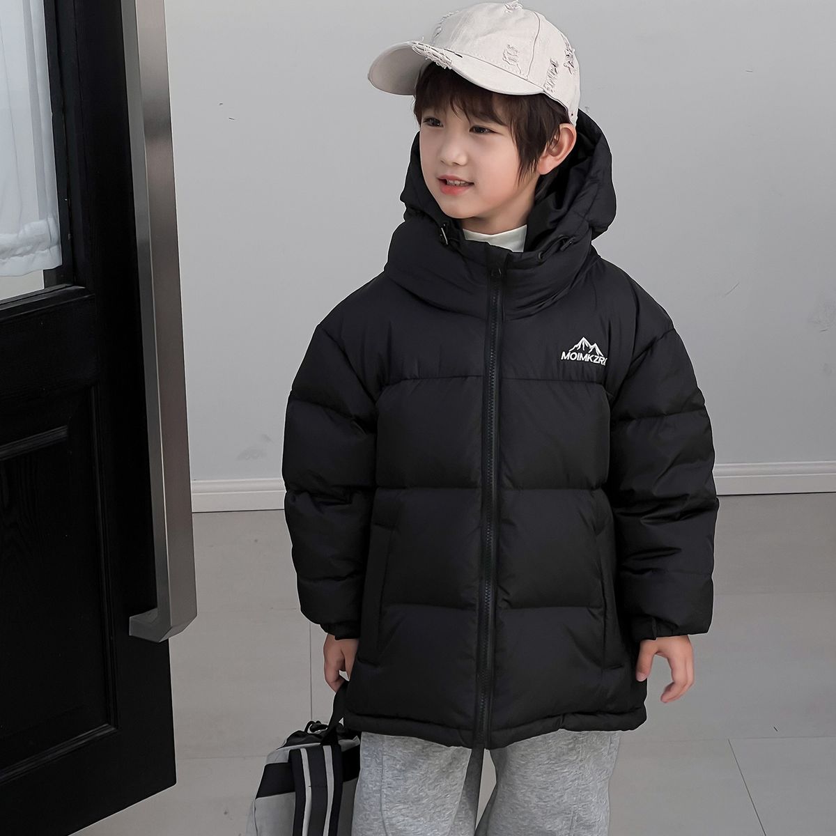 Girls' Puffer Jacket – Stylish 90% White Duck Down Coat For Winter (3 Colors, 6 Sizes, Camo Option)_voghion.com