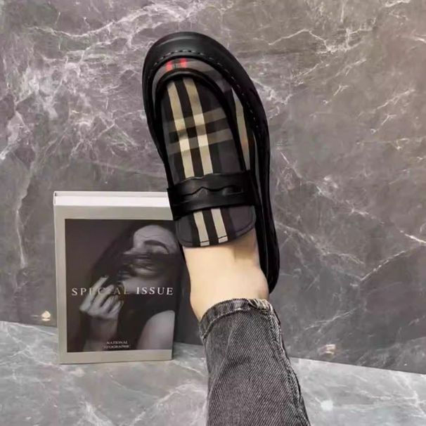 2025 Summer New Fashion Breathable Comfortable Versatile Casual Men's Shoes Popular Lazy Pedal Board Shoes_voghion.com