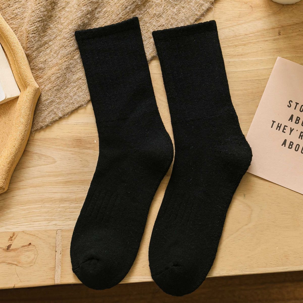 Crew Socks Men's Winter Plus Velvet Thick Warm Cotton Terry Autumn And Winter Style Drawstring Long Socks Men's Solid Color Mid Tube Socks_voghion.com