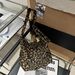 Leopard print diagonal canvas casual trendy tote fashionable women's bag, large capacity single shoulder shopping bag_voghion.com