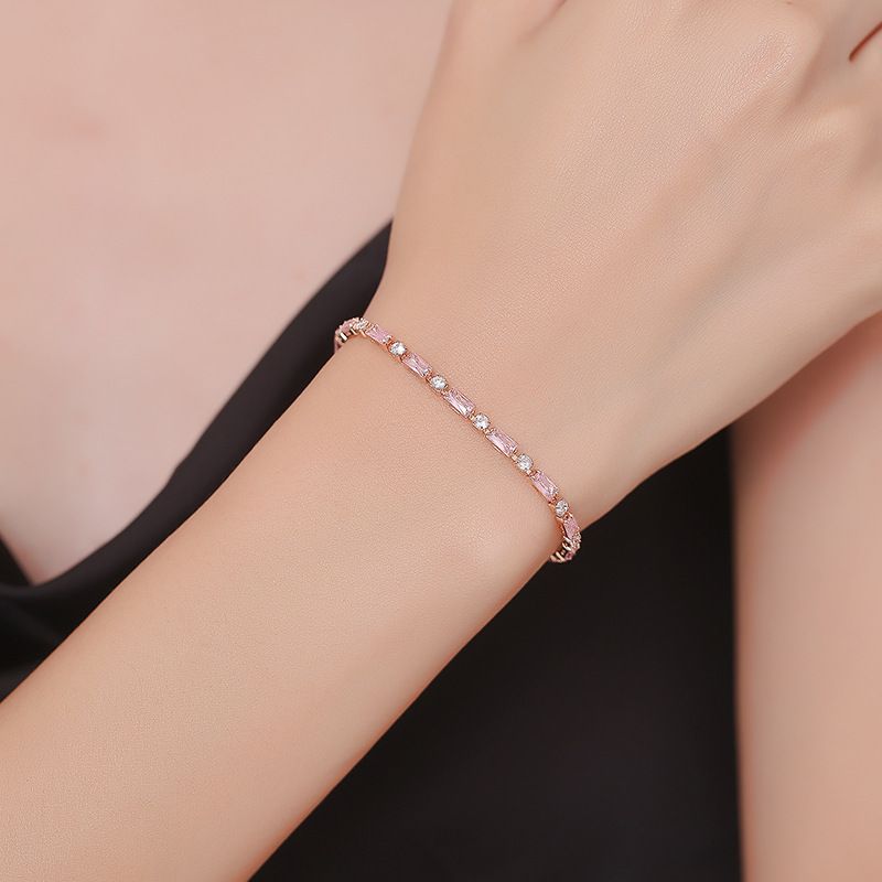 Zarter und exquisiter süßer, mikrogepflasterter Moissanit-Modeschmuck mit einfachem, frischem Temperament und kreativem Handschmuck_voghion.com