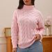 Damen-Zopfstrickpullover – Grobstrickpullover mit hohem Kragen in Altrosa (S/M/L/XL) | Wintermode-Oberteil aus Wollmischung_voghion.com