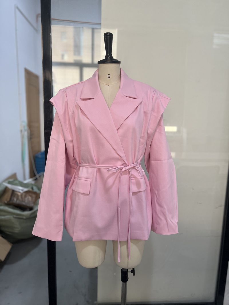 Veste à lacets et col en V pour femme avec épaulettes_voghion.com