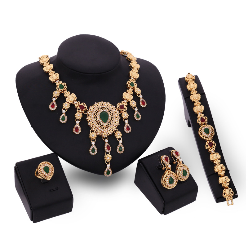 Set di gioielli con collana di strass in 4 pezzi, set di gioielli casual per feste di matrimoni_voghion.com