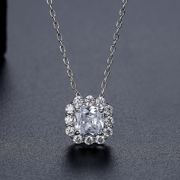 Collana con ciondolo geometrico in zircone da donna, per tutti i giorni, design minimalista, collana con ciondolo geometrico in zircone con catena a maglie circolari_voghion.com