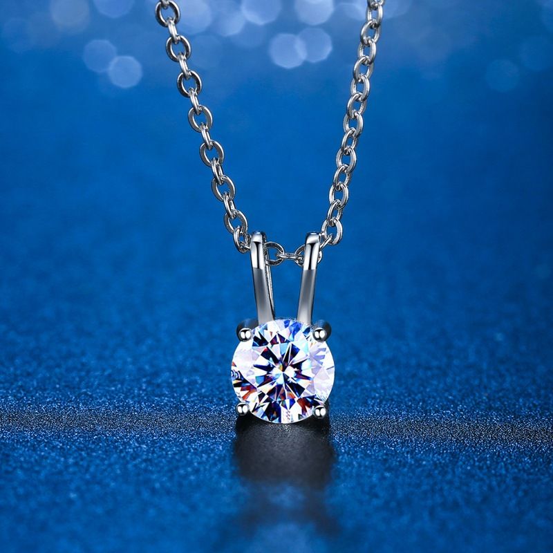 S925 silver simple and fashionable four claw pendant necklace holiday gift jewelry_voghion.com