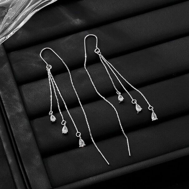 Pendientes colgantes de mujer con borla, gota de agua y circonitas cúbicas chapados en plata PE64_voghion.com