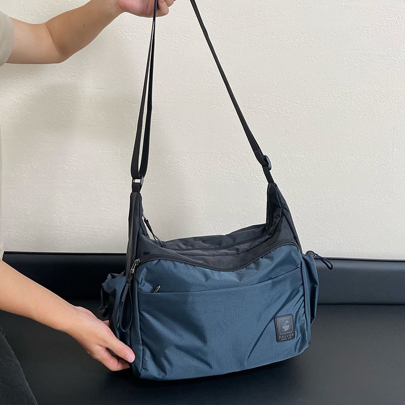 Lässige und leichte Schulter mit großer Kapazität für kurze Strecken im Freien, Messenger-Tasche für Reisen, Fouvor Firefox Herren-Arbeitskleidung_voghion.com