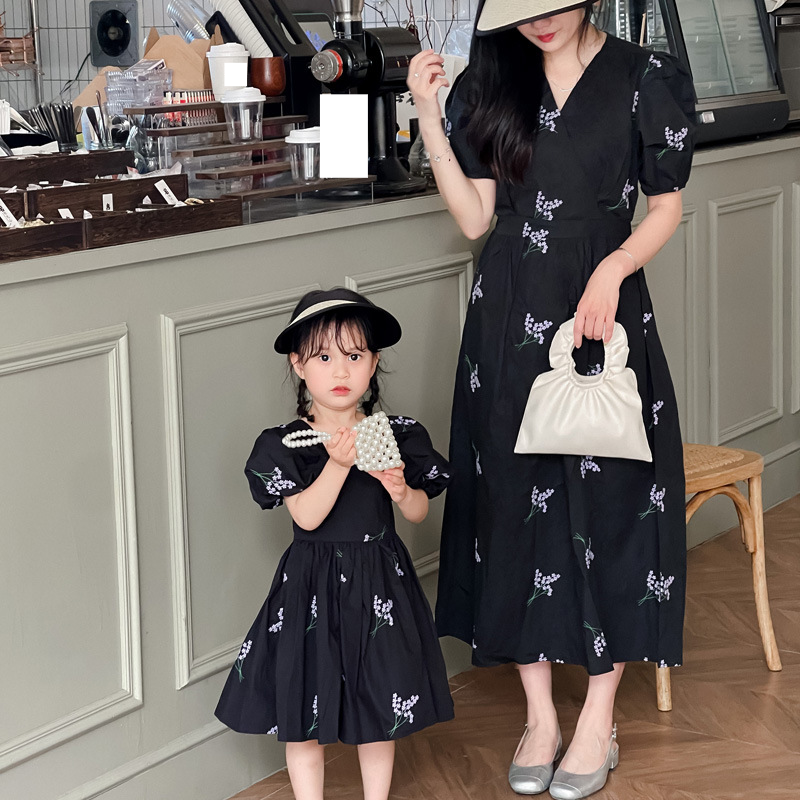 Anne ve Çocuk Ebeveyn-çocuk kıyafeti kısa kollu elbise anne ve kız nakış saf pamuk ince şık kız eteği_voghion.com