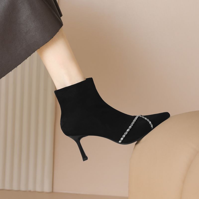 Cameido Women's Fashion Pointed Toe Suede Heel Short Boots With Rhinestones For Autumn And Winter_voghion.com