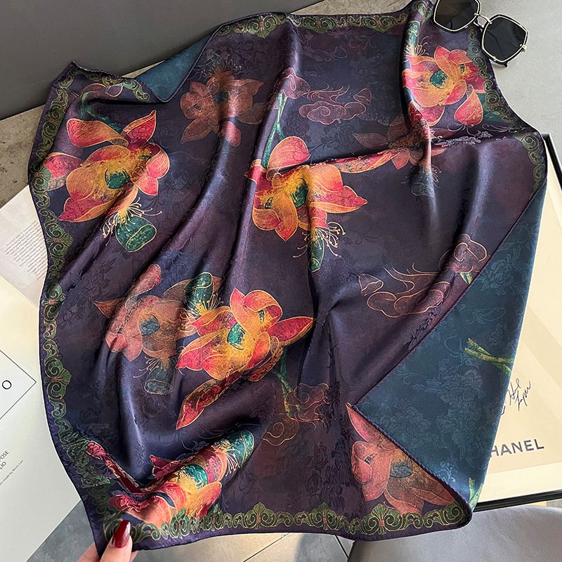 Women's Spring and Autumn 70cm Small Square Decorative Professional Dress Stylish Versatile Scarf_voghion.com