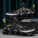 Large Blade Men's Autumn 2022 New Style Shots For Junior High School Students Shock Absorbed Running Sports Trendy Shoes_voghion.com