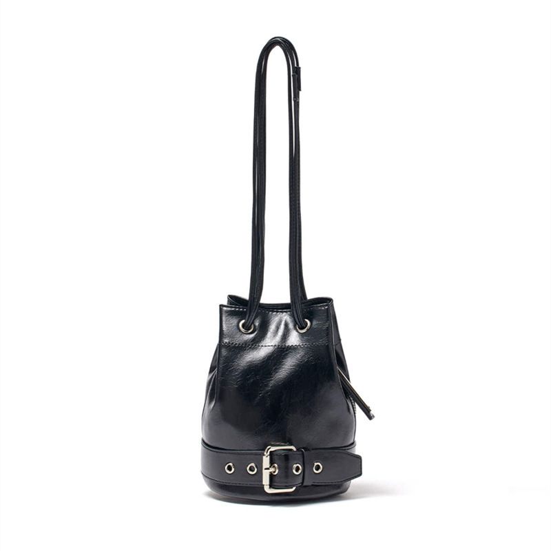 Niche 2025 New Handheld Small Bucket Ms. Crossbody Bag Fashion Versatile Leisure Commuting Daily Personalized Design Shoulder Bag_voghion.com