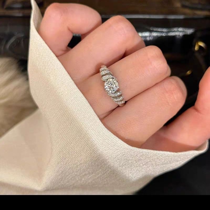 Luxury Elegant Sky Ring, Light Starry And Cold Zircon Finger Ring,_voghion.com