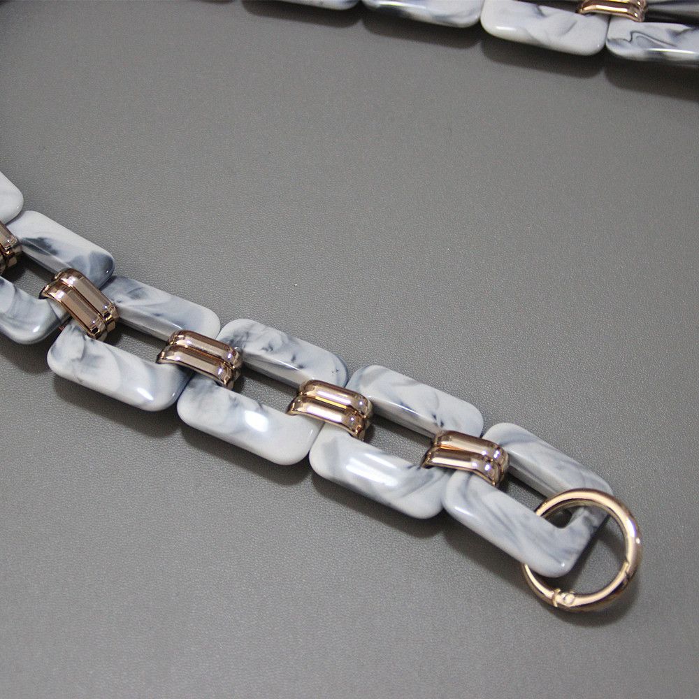 Tracolla in resina a catena spessa staccabile, colorata, fatta a mano, in acrilico vintage_voghion.com