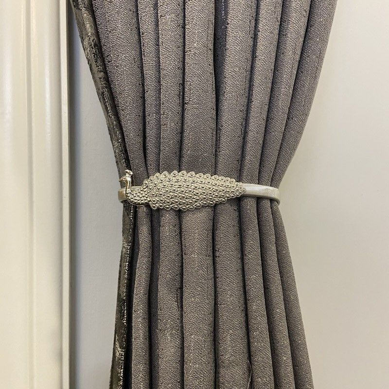 New Creative Metal Daisy Curtain Tie Spring Accessories Decorative Buckle_voghion.com