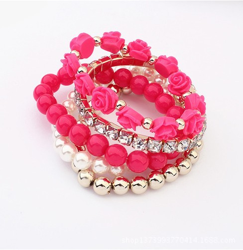 2023 Bohemian Multi-schicht Elastische Armreif Gold Eiffelturm Stern Harz Anhänger Set Armband Neue Schmuck_voghion.com