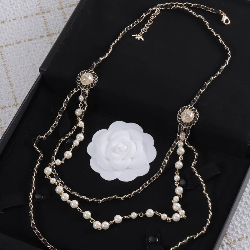 Hochwertige zarte Mode schöne und einfache Damen Halskette Mode Mädchen Schmuck Schmuck Geschenk_voghion.com