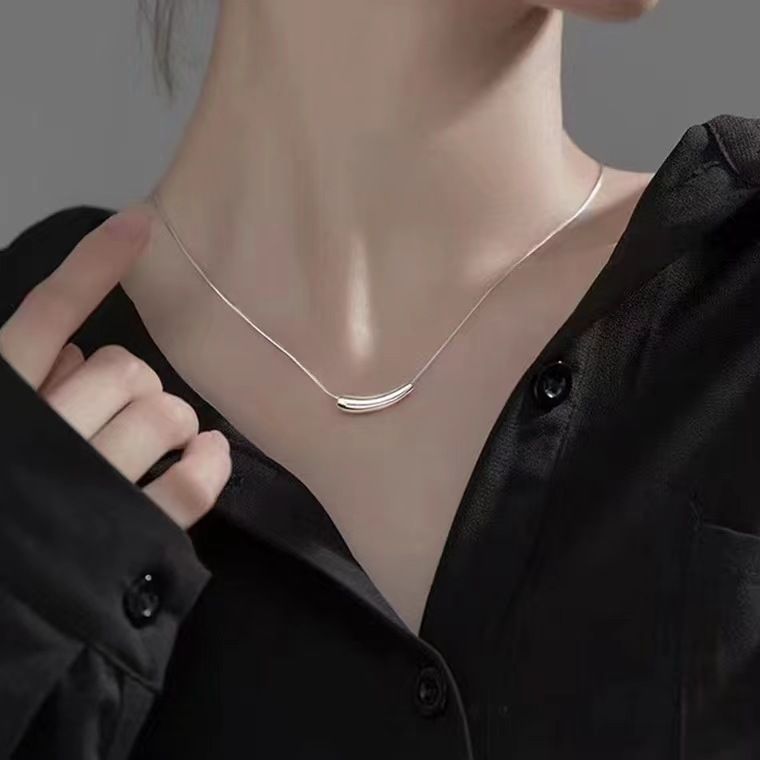 Square necklace for women, niche, new versatile, light luxury student collarbone chain, simple and cool style, high-end_voghion.com