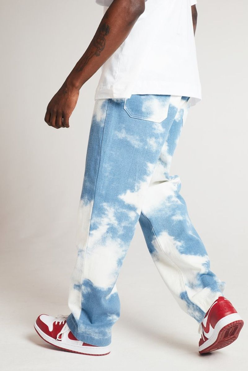 Löstsittande vittvättad rak tie-dye jeansbyxa för män_voghion.com