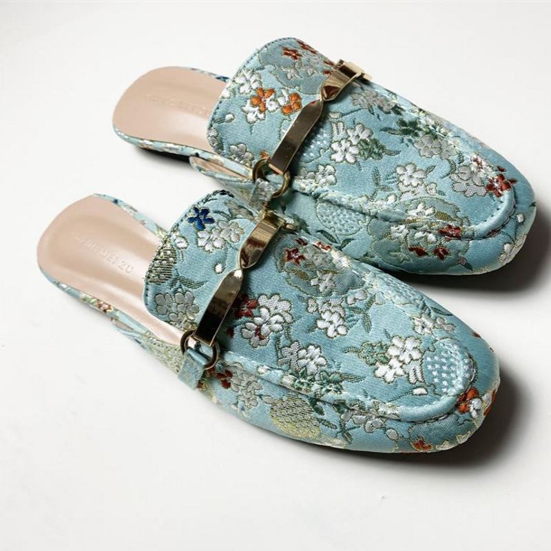 Pantofi de damă, stil nou, papuci de jumătate pentru femei, flori brodate noi, pantofi retro pentru femei, sandale plate la modă, cabaret leneș_voghion.com