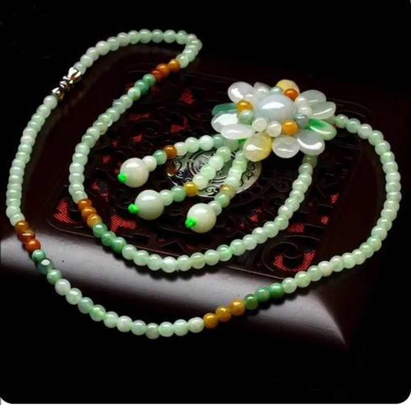 Myanmar Grade A Jadeite Sunflower Pendant Necklace Women Fine Jewelry Natural Burma Jade Flower Charm Sweater Chain Necklaces_voghion.com