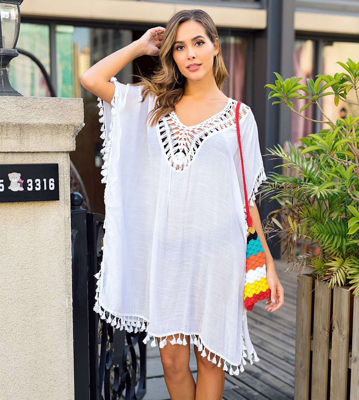 Gonna da donna aperta sul retro sexy con frange patchwork agganciata a mano da donna_voghion.com