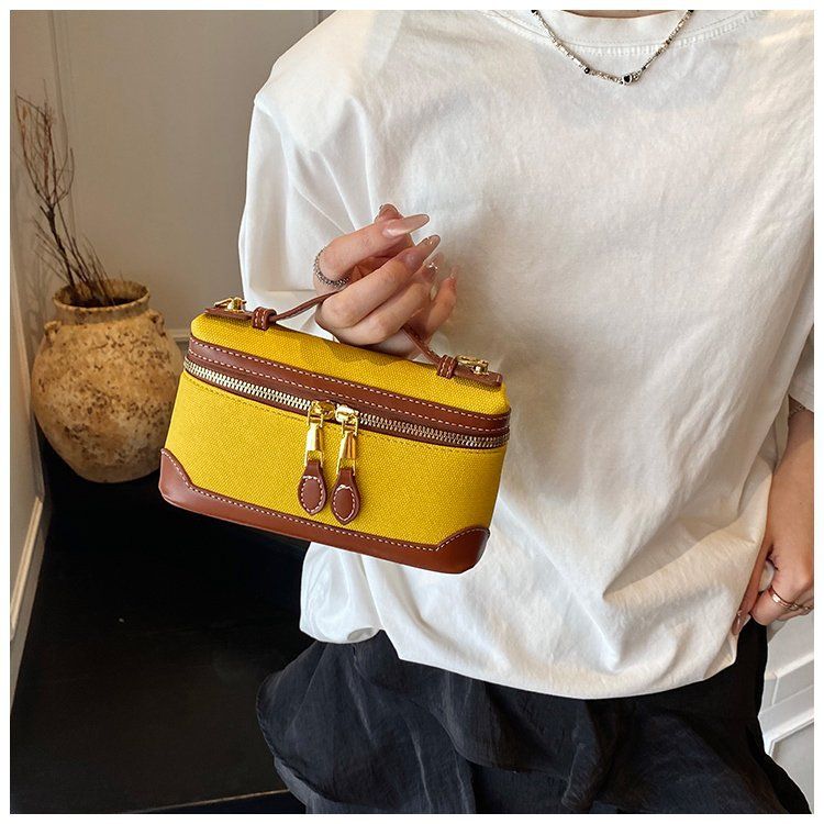 Compact And Exquisite 2025 Summer New Zipper Small Square High-end Single Shoulder Crossbody Bag Handbag_voghion.com