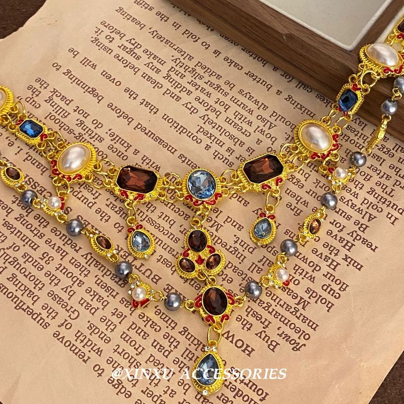 Temperament personalizat, lanț de claviculă cu ciucuri și diamant strălucitor cu perle, colier de guler cu strat dublu de culoare nouă pentru femei_voghion.com