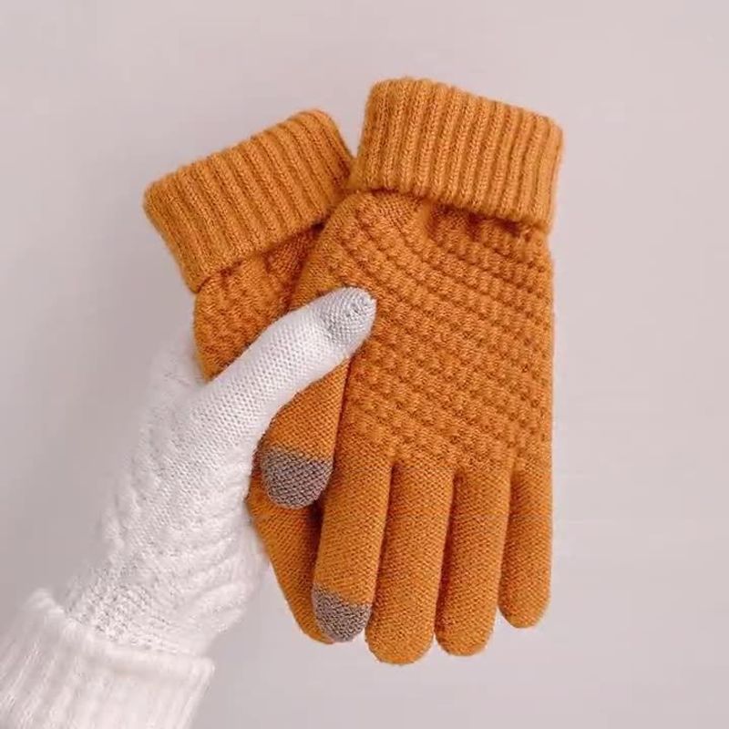 Winter new pineapple style   cashmere full finger touch screen knitted warm jacquard fashion plus velvet thickened wool gloves_voghion.com