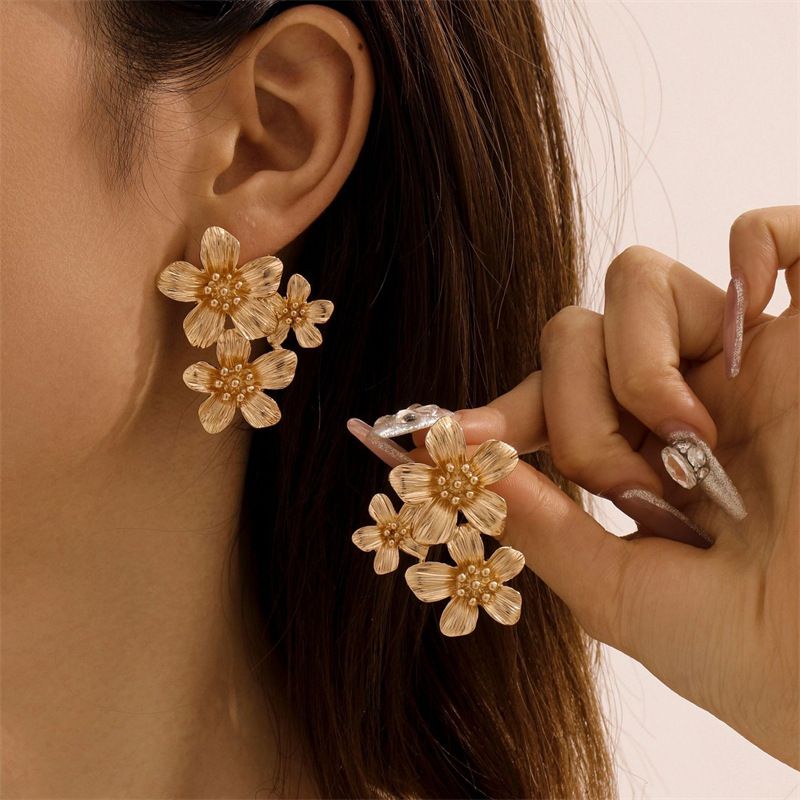 Orecchini esagerati, eleganti, di alta qualità, leggeri, di lusso, alla moda, tridimensionali, sovrapposti, con fiori per donna_voghion.com
