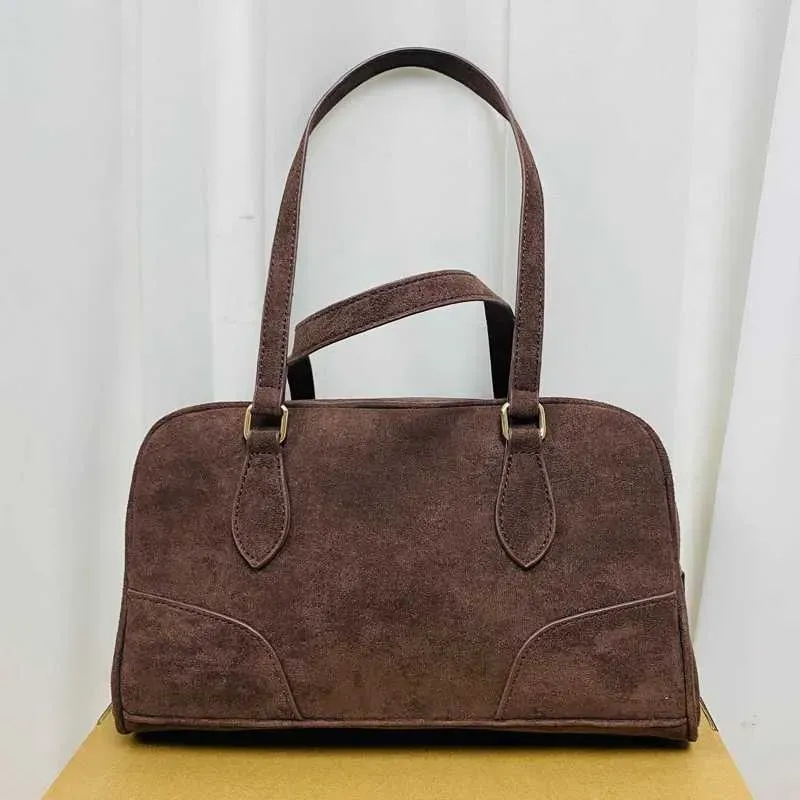 Underarm Texture Commuter Bag Designer Handbag For Women 2023 New High Quality Advanced Vintage Shoulder Ba241210_voghion.com